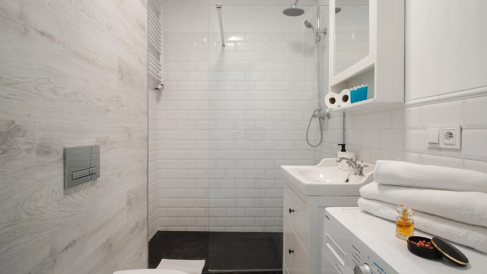 M&J Apartments - Przy Samym Morzu Γκντανσκ